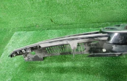 Решетка переднего бампера для Volkswagen Tiguan 2017 года на фотографиях