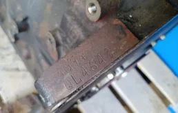 Двигатель без навесного для Mitsubishi Galant 2005 года на фотографиях