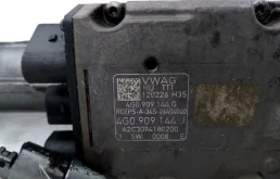 Рулевая рейка для Audi A6 2019 года на фотографиях