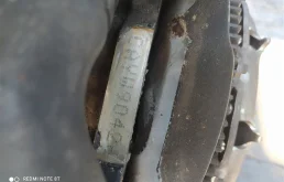 Двигатель без навесного для Volkswagen Caddy 2019 года на фотографиях