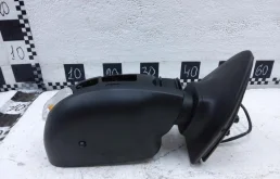 Зеркало боковое правое для Renault Logan 2018 года на фотографиях