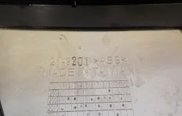 Решетка радиатора для Volkswagen Jetta 2008 года на фотографиях