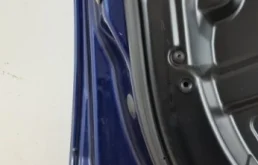 Дверь багажника для Volkswagen Touareg 2009 года на фотографиях