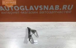 Петля капота правая для Opel Astra на фотографиях