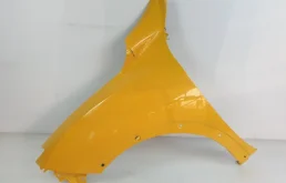 Крылья для Nissan Juke 2018 года на фотографиях