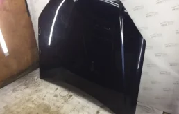 Капот для Mercedes-Benz C class 2008 года на фотографиях