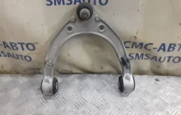 Рычаг передний левый верхний для Volkswagen Touareg 2010 года на фотографиях