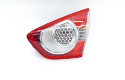 Фонарь внутренний правый для Ford Kuga 2010 года на фотографиях