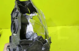 Фара правая для Lexus RX 2010 года на фотографиях