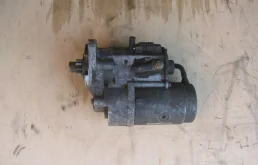 Стартер для Hyundai Tucson 2005 года на фотографиях