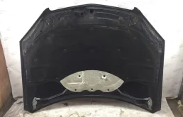 Капот для Mercedes-Benz C class 2008 года на фотографиях