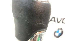 Ручка МКПП для Skoda Octavia 2014 года на фотографиях