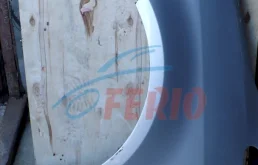 Крылья для Volkswagen Caddy 2007 года на фотографиях