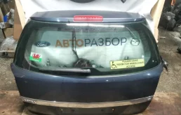 Дверь багажника для Opel Astra 2005 года на фотографиях