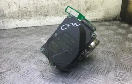 Блок дроссельной заслонки для Volkswagen Tiguan 2010 года на фотографиях