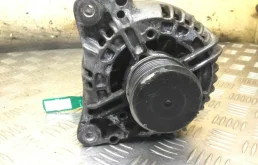 Генератор для Audi A4 2007 года на фотографиях