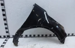 Крылья для Ford Explorer 2013 года на фотографиях