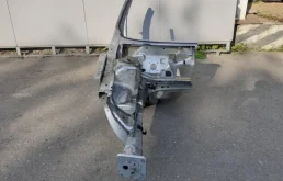 Четверть кузова передняя правая для Volvo XC60 на фотографиях