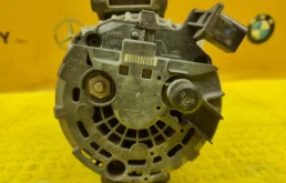 Генератор для Mercedes-Benz C class 2010 года на фотографиях