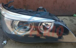 Фара правая для BMW 5er 2004 года на фотографиях