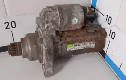 Стартер для Skoda Octavia 2013 года на фотографиях