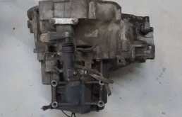 АКПП для Mitsubishi Pajero 1998 года на фотографиях