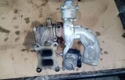 Турбина для Audi A4 2014 года на фотографиях