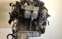 Двигатель для Opel Vectra 1999 года на фотографиях