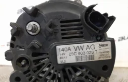 Генератор для Skoda Octavia 2009 года на фотографиях