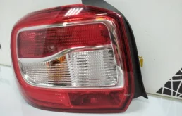 Фонарь левый для Renault Logan 2015 года на фотографиях