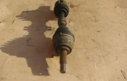 Привод передний правый для Nissan Murano 2002 года на фотографиях