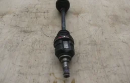 Привод передний левый для Toyota Avensis 2001 года на фотографиях