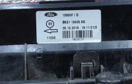 Фонарь левый для Ford Transit 2013 года на фотографиях