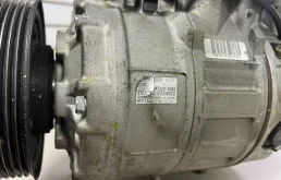 Компрессор кондиционера для Audi A4 2000 года на фотографиях