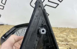 Стекла и зеркала для BMW 5er 2009 года на фотографиях