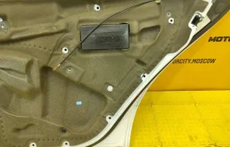 Дверь передняя правая для Mercedes-Benz S class 2000 года на фотографиях