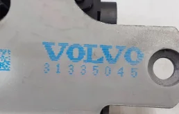 Замок багажника для Volvo S40 2011 года на фотографиях