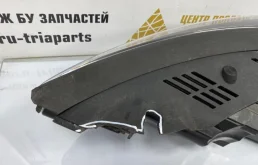 Фара правая для Hyundai Tucson 2015 года на фотографиях