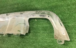 Накладка заднего бампера правая для Mercedes-Benz GLK class 2011 года на фотографиях