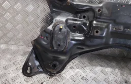 Подрамник двигателя для Hyundai Creta 2018 года на фотографиях