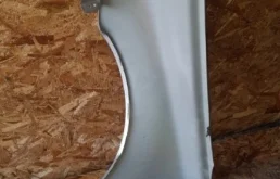 Крыло правое для Volvo S40 2011 года на фотографиях