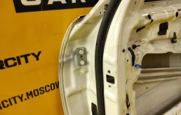 Двери для BMW 5er 2001 года на фотографиях