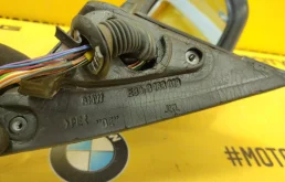 Стекла и зеркала для BMW 5er 2001 года на фотографиях