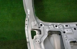 Крышка багажника для Hyundai ix35 2014 года на фотографиях