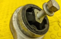 Рычаг передний правый нижний для BMW 5er на фотографиях