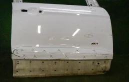 Дверь передняя правая для Ford Kuga 2018 года на фотографиях