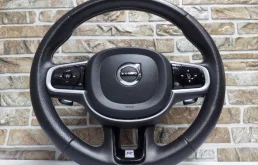 Руль для Volvo XC90 2016 года на фотографиях