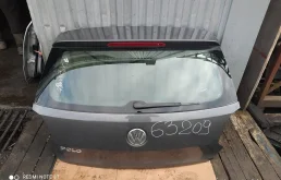 Дверь багажника для Volkswagen Polo 2014 года на фотографиях