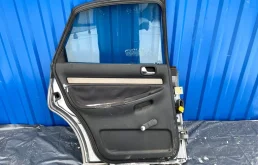 Дверь задняя левая для Audi A4 2007 года на фотографиях