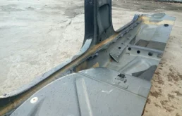 Стойка кузова центральная левая для Volkswagen Polo на фотографиях